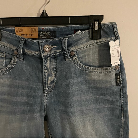 New Denim Capris - Picture 9 of 9